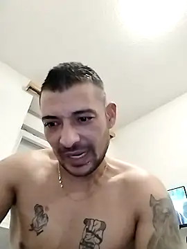 Zoltanioan26 online show from October 2025 09:59:02 PM