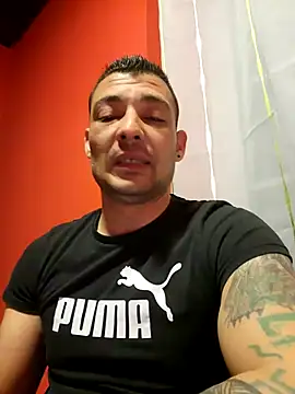 Zoltanioan26 online show from March 2026 07:28:01 PM