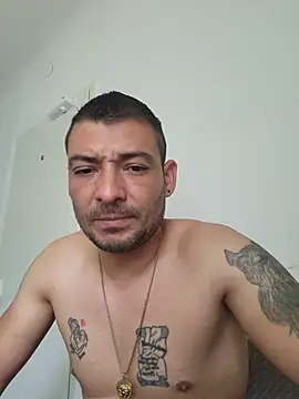 Zoltanioan26 online show from June 2026 10:27:02 AM