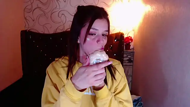 Snapshot of LiaHarryis chatting on February 2025 11:55:01 PM LiaHarryis online show from February 2025 11:55:01 PM