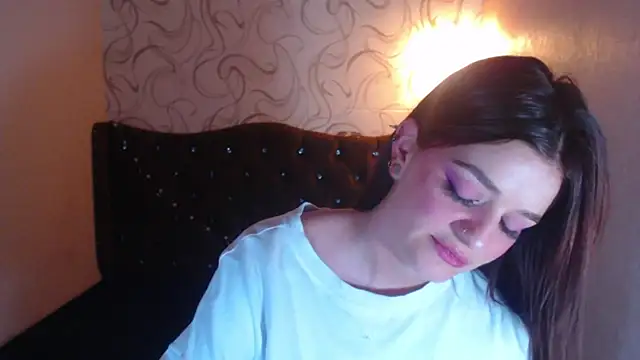 Snapshot of LiaHarryis chatting on February 2025 06:32:02 PM LiaHarryis online show from February 2025 06:32:02 PM