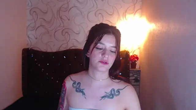 Snapshot of LiaHarryis chatting on February 2025 11:45:01 PM LiaHarryis online show from February 2025 11:45:01 PM