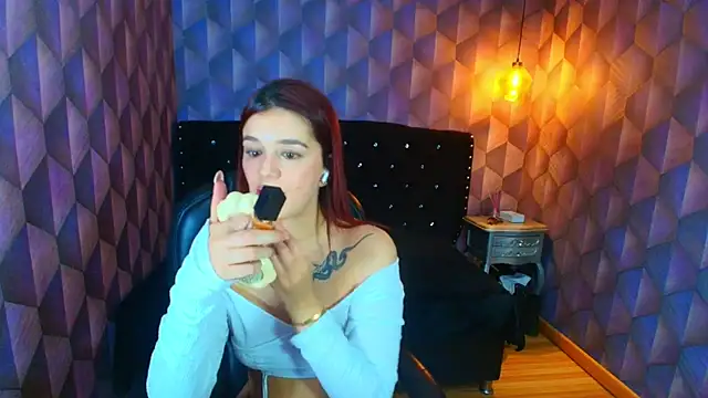 Snapshot of LiaHarryis chatting on September 2025 07:30:02 PM LiaHarryis online show from September 2025 07:30:02 PM