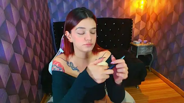 Snapshot of LiaHarryis chatting on November 2025 06:17:01 PM LiaHarryis online show from November 2025 06:17:01 PM