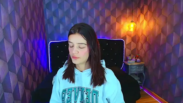 LiaHarryis online show from February 2026 07:50:02 PM