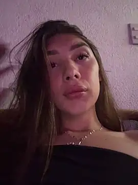 NICOLSKINNY1 online show from April 2026 08:36:02 PM