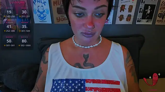 Snapshot of EllieOz chatting on July 2026 01:39:02 PM EllieOz online show from July 2026 01:39:02 PM