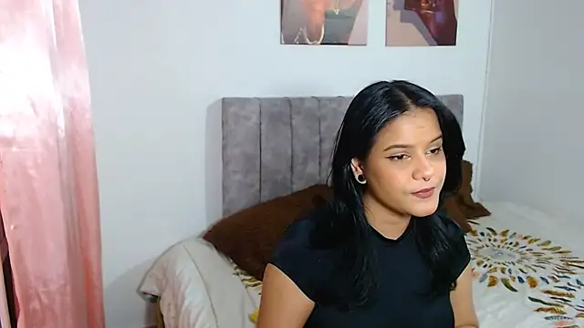 Snapshot of JossieGrey chatting on December 2024 03:26:02 AM JossieGrey online show from December 2024 03:26:02 AM