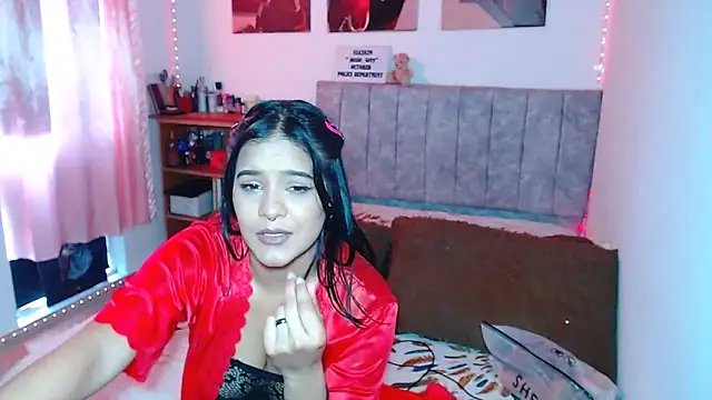 Snapshot of JossieGrey chatting on January 2025 02:19:01 PM JossieGrey online show from January 2025 02:19:01 PM