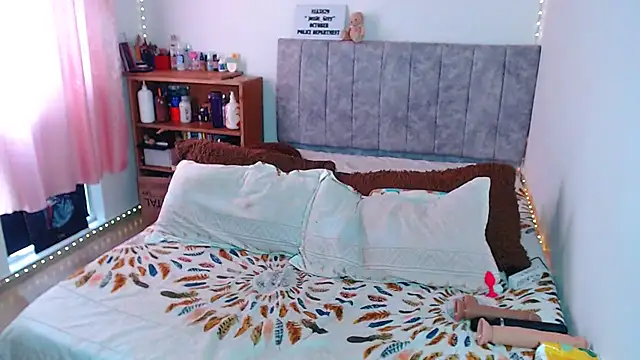 Snapshot of JossieGrey chatting on February 2025 01:22:02 PM JossieGrey online show from February 2025 01:22:02 PM