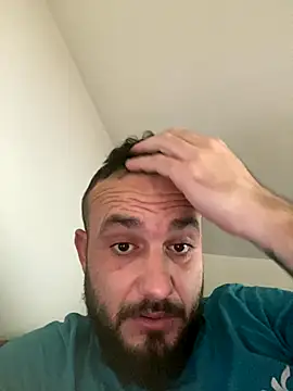 cosmin9000 online show from November 2025 10:36:02 AM