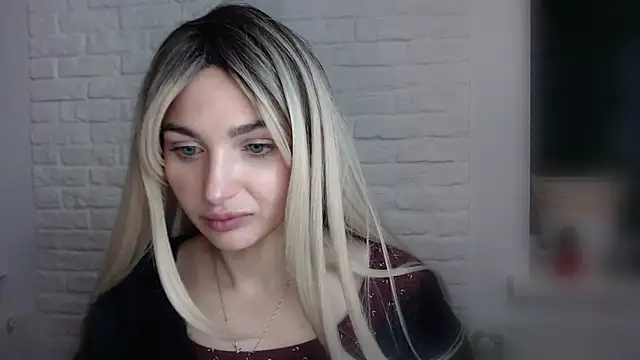 Yoda21 online show from January 2025 05:48:01 PM