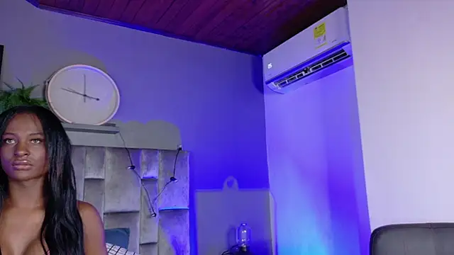 nahomi campbell online show from October 2025 07:37:02 PM