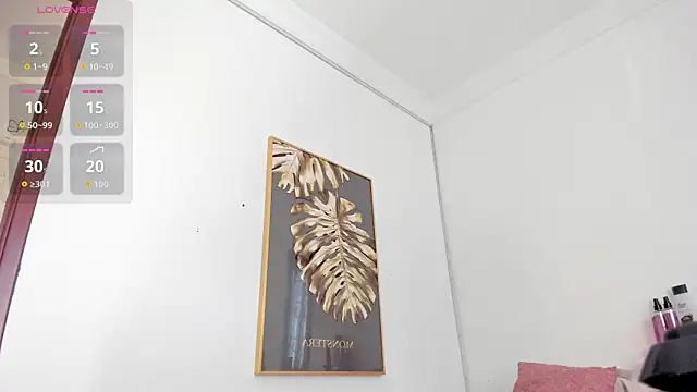 Amina hafsa online show from April 2026 07:58:02 PM