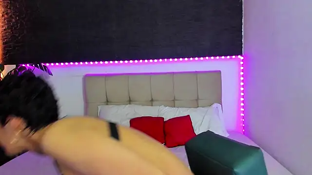 Snapshot of anaroman01 chatting on September 2025 08:56:01 PM anaroman01 online show from September 2025 08:56:01 PM