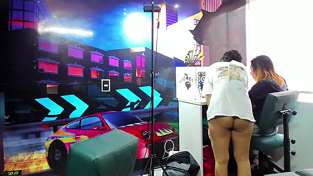 Snapshot of anaroman01 chatting on September 2025 04:44:02 PM anaroman01 online show from September 2025 04:44:02 PM