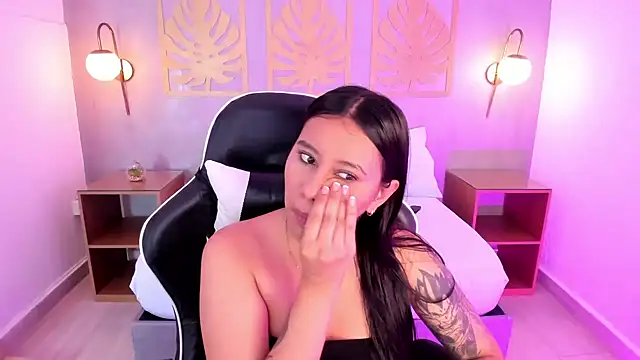 majo rosse  online show from September 2025 07:06:02 PM