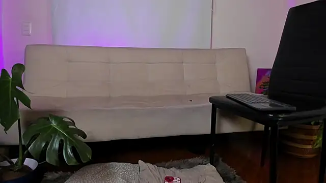 roselinedior online show from January 2025 08:04:01 PM