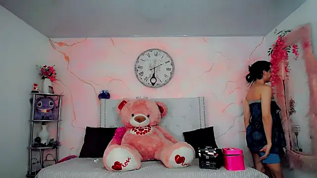 maria camilacms online show from March 2026 06:02:02 PM