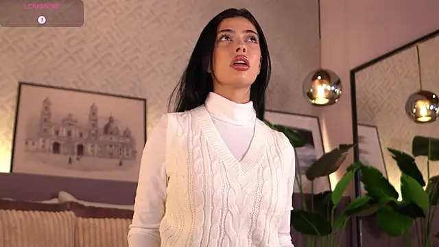 ElleDiane online show from September 2025 10:26:02 PM