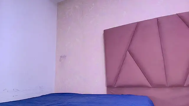 arl chloee online show from September 2025 03:08:02 AM