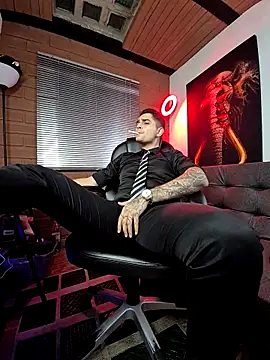 Nicolas Fellener online show from December 2024 05:26:01 AM