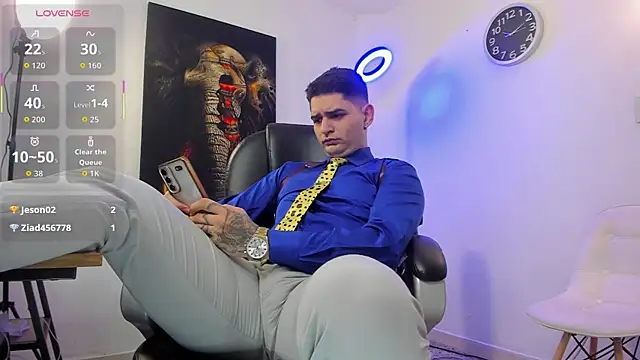 Nicolas Fellener online show from October 2025 03:20:01 AM