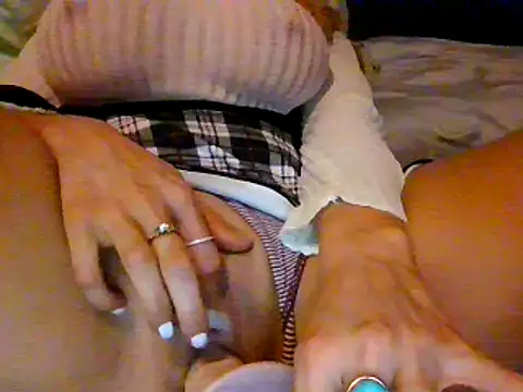 Snapshot of thepeachiestprincesss chatting on December 2024 11:06:02 PM thepeachiestprincesss online show from December 2024 11:06:02 PM