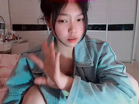 -Lucky Girl online show from January 2025 05:02:02 AM