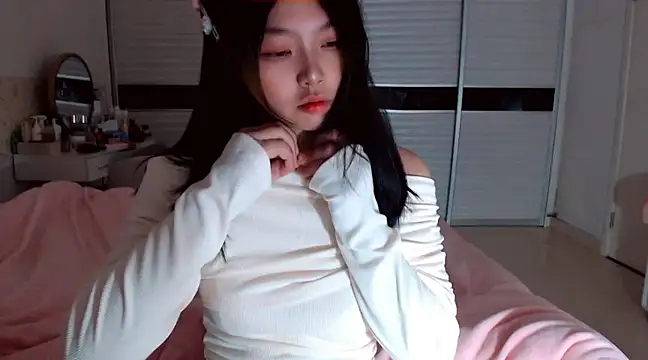 -Lucky Girl online show from January 2025 10:22:02 PM