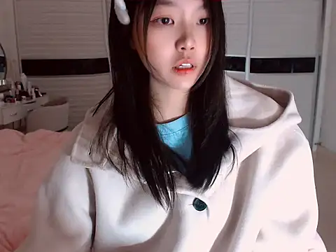 -Lucky Girl online show from January 2025 12:16:02 PM