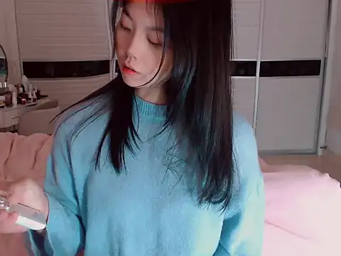 -Lucky Girl online show from February 2025 02:14:02 AM