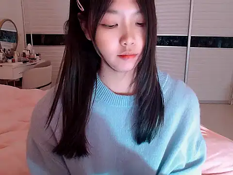 -Lucky Girl online show from February 2025 05:31:02 AM