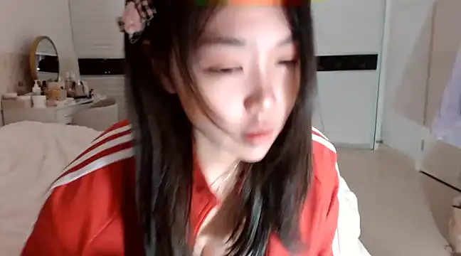 -Lucky Girl online show from March 2025 11:53:01 PM