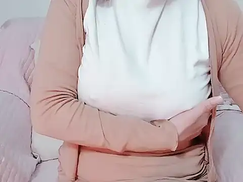 Bella Babi online show from February 2025 05:08:01 AM