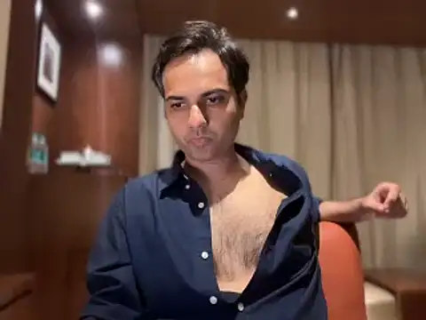 immog727 online show from February 2025 05:01:02 PM