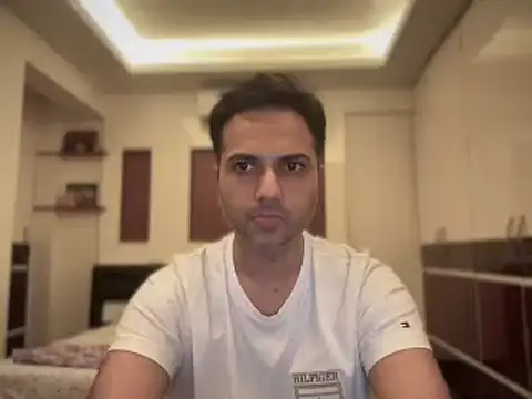 immog727 online show from October 2025 06:15:01 PM