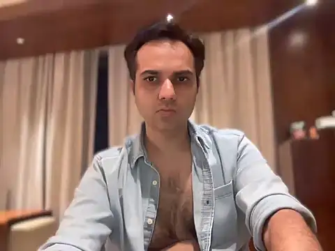 immog727 online show from April 2026 05:40:02 PM