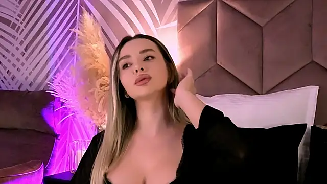 KatyaBelle online show from October 2025 07:25:02 PM