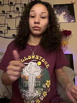  Neeka  online show from January 2025 12:54:01 PM