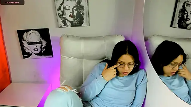 SamanthaRoldaan online show from April 2026 07:07:02 PM