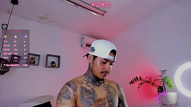 JordanSmiith  online show from January 2025 11:32:02 PM