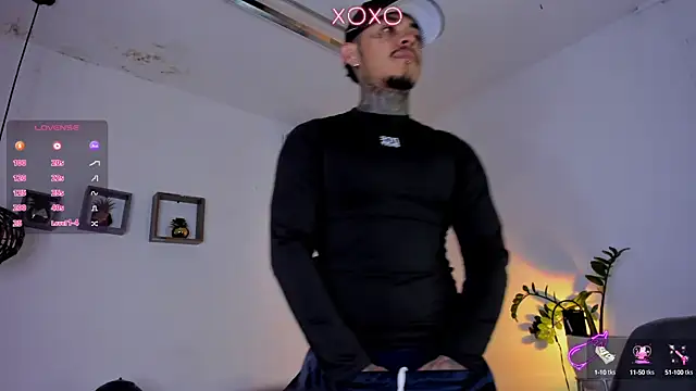 JordanSmiith  online show from February 2025 08:21:01 PM