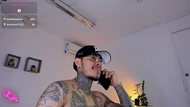 JordanSmiith  online show from February 2025 11:54:02 PM