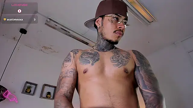 JordanSmiith  online show from February 2025 11:03:01 PM