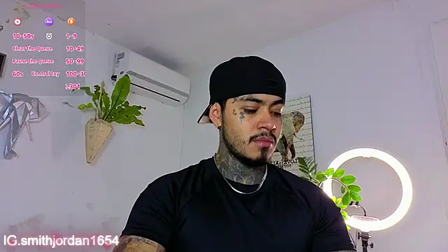 JordanSmiith  online show from November 2025 10:23:02 PM