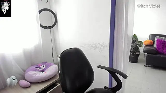 witchviolet online show from February 2025 07:31:02 PM