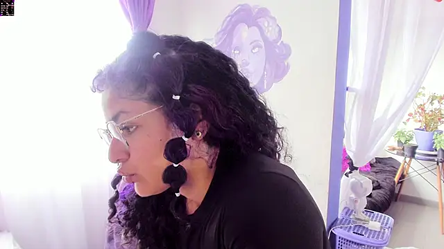 witchviolet online show from November 2025 07:35:01 PM