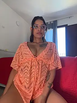 maykka online show from May 2026 01:17:01 PM