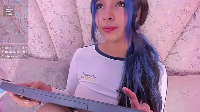 chloe watson  online show from January 2025 01:16:01 AM